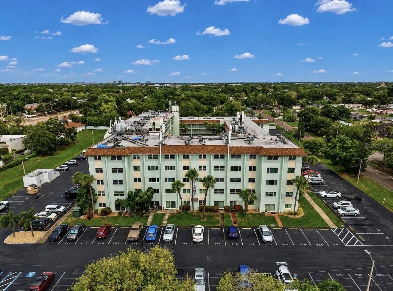 Property Photo:  801 83rd Avenue N 309  FL 33702 