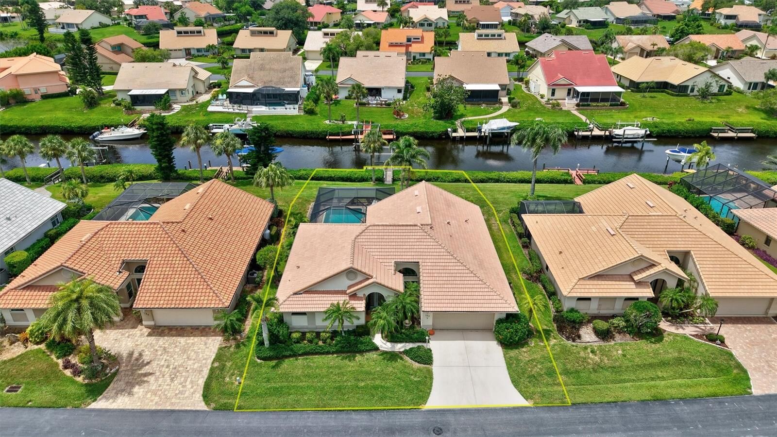 Property Photo:  103 Inlets Boulevard 103  FL 34275 