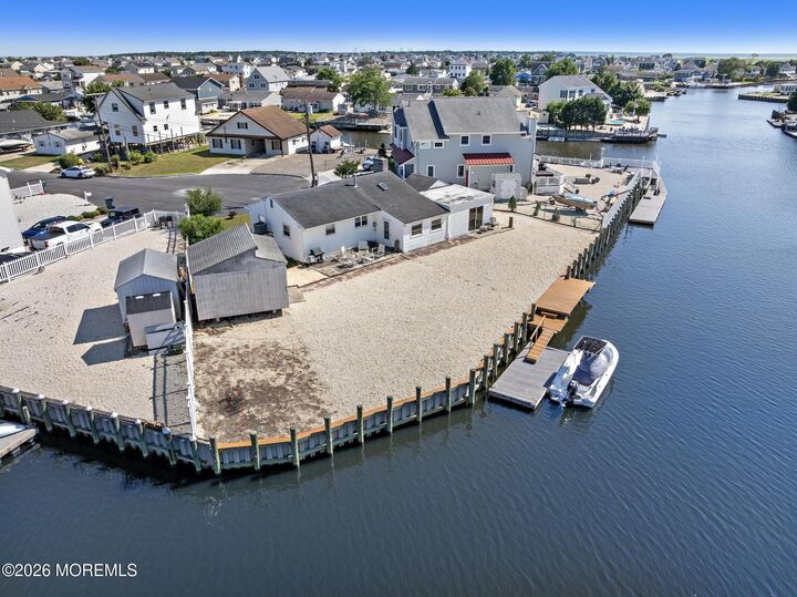 Property Photo:  34 Lake Singleton Court  NJ 08087 
