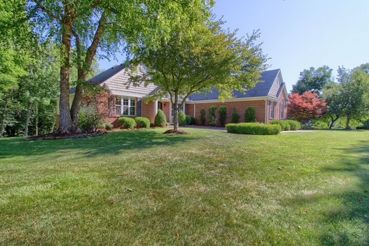 Property Photo: 6794 N Meadows Pass MI 48130