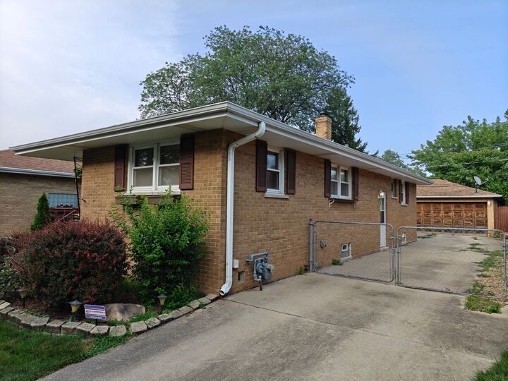 Property Photo:  17717 Bernadine Street  IL 60438 