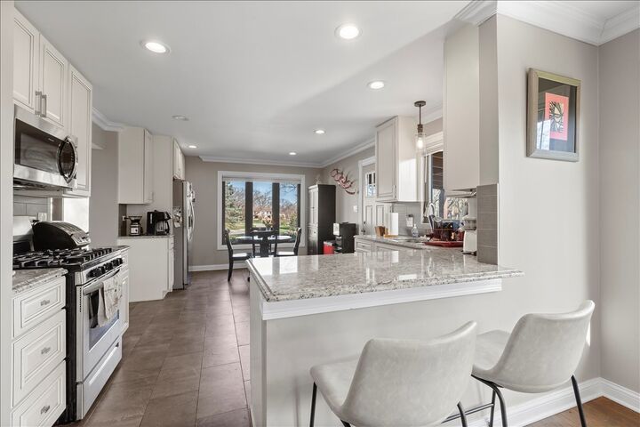 Property Photo:  5 Paso Fino Street  IL 60439 