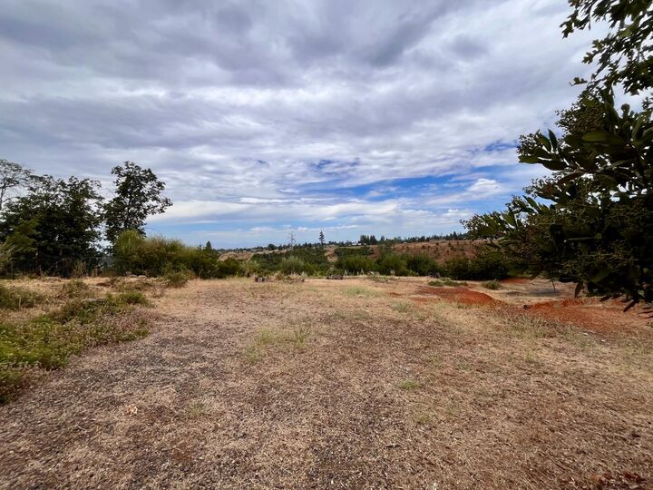 Property Photo:  5291 Bennett Road  CA 95969 
