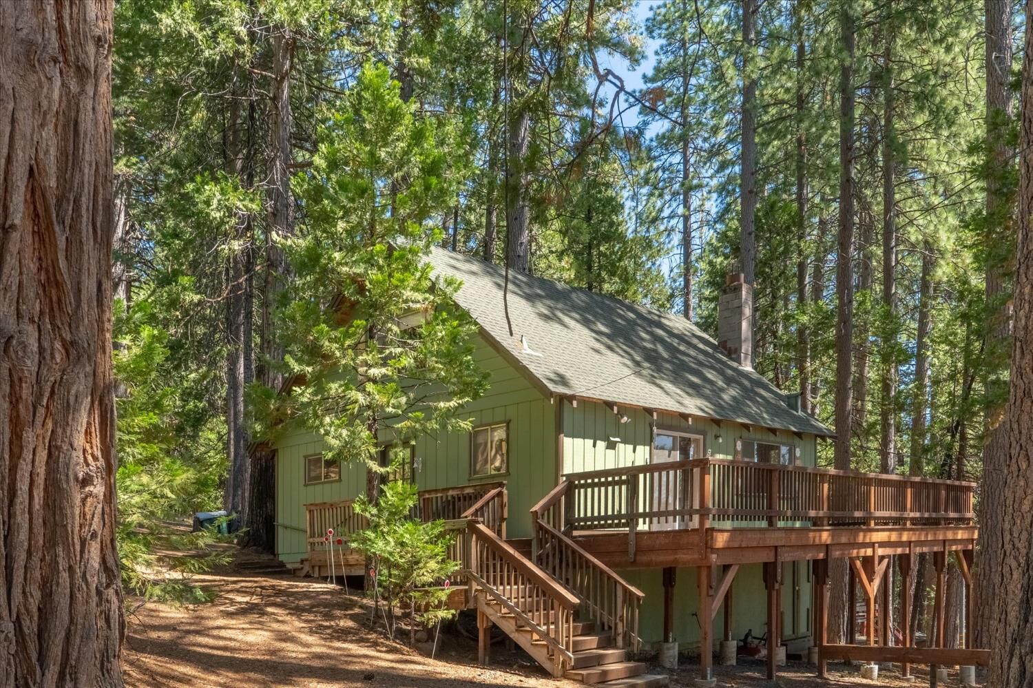 Property Photo: 1890 Michele Way CA 95223
