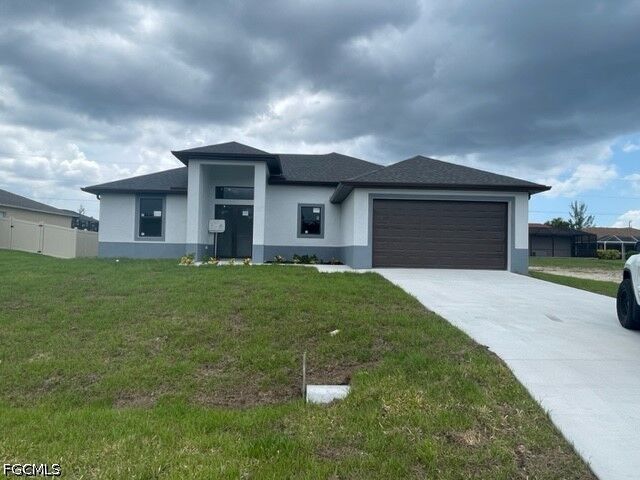 Property Photo:  1508 NE 35th Lane  FL 33909 