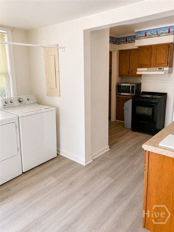 Property Photo: 220 Turnberry Street GA 31407