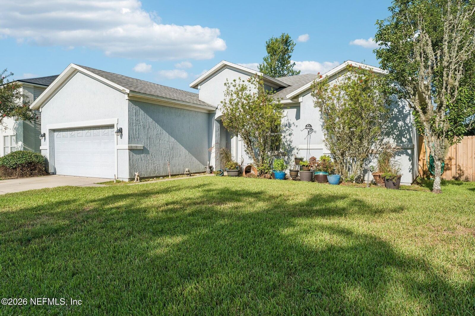 Property Photo: 971 Morning Light Road FL 32218
