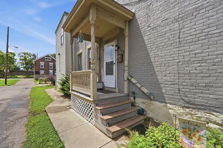 Property Photo:  115 E 9th Street  KY 41011 