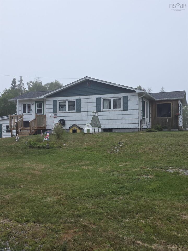 3877 Highway 3 — photo 1