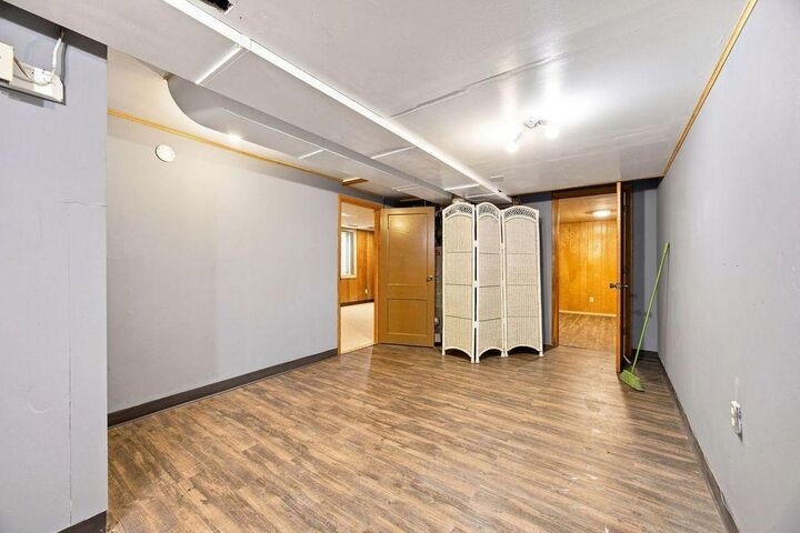 Property Photo:  2223 Cole Avenue SE  MN 55414 