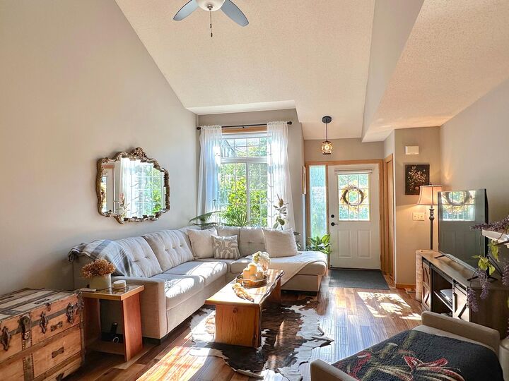 Property Photo:  2352 Oakridge Circle  WI 54016 