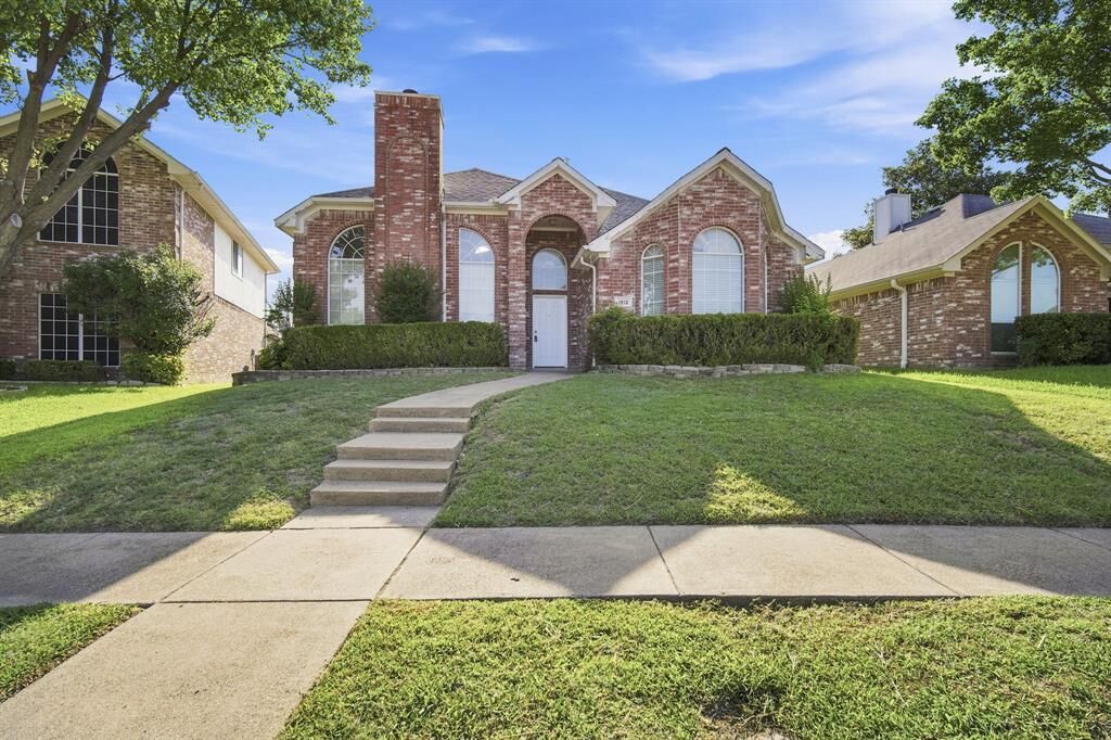 Property Photo: 1813 Pendleton Road TX 75089
