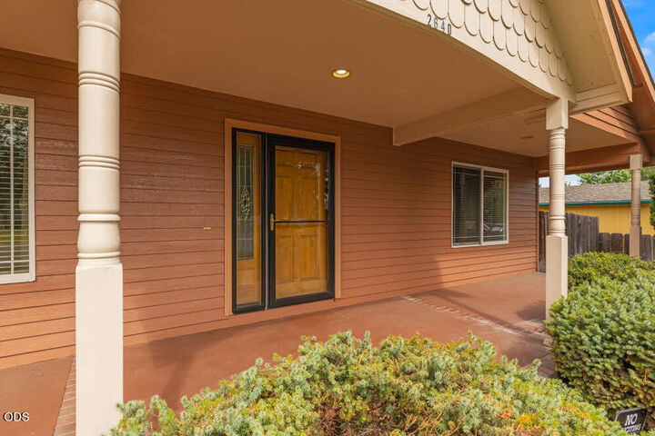 Property Photo: 2640 Nile Street OR 97603