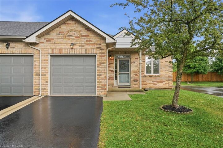 21 Cathy Drive — photo 1