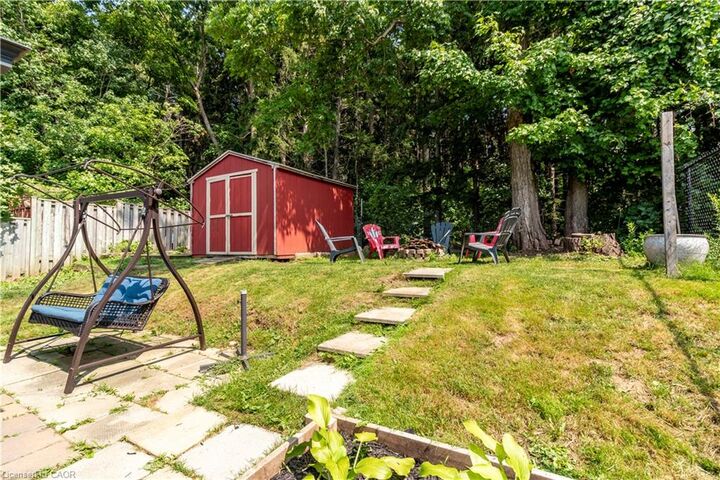 Property Photo: 140 Arrowhead Crescent ON N2P 1B9