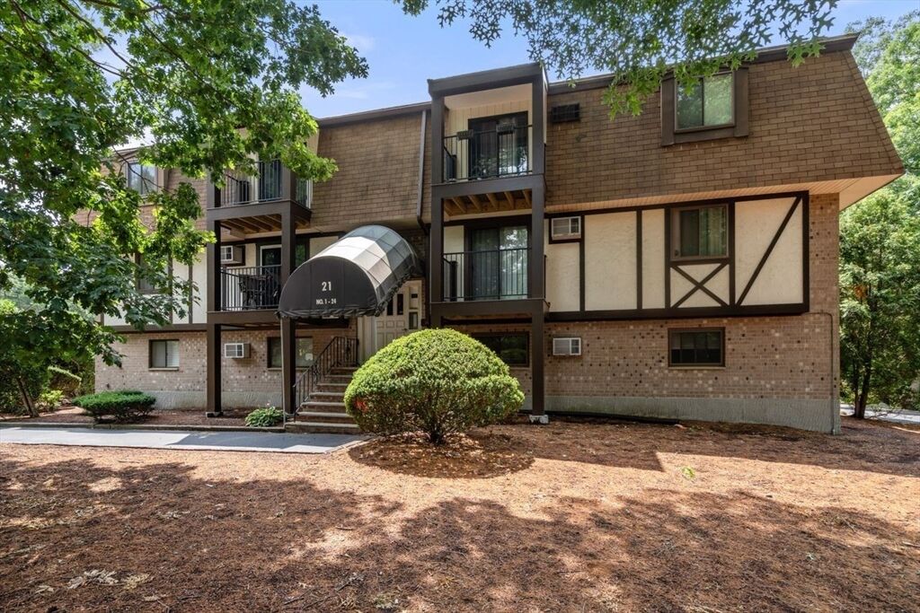 Property Photo:  21 Erick Rd 18  MA 02048 