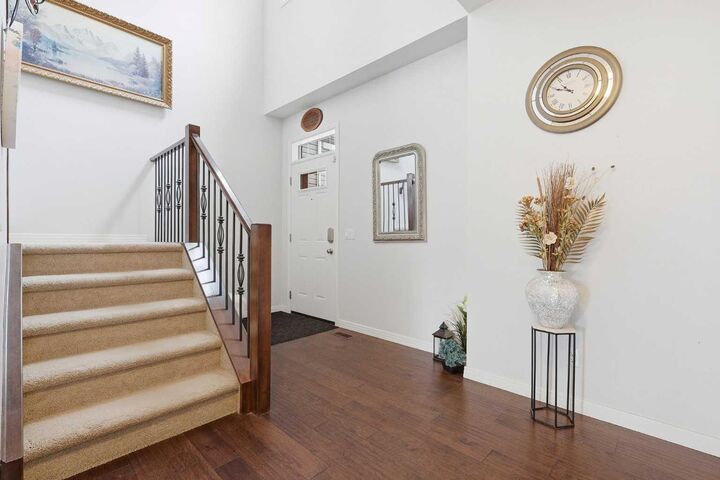 Property Photo: 7 Auburn Crest Way SE AB T3M 1T8