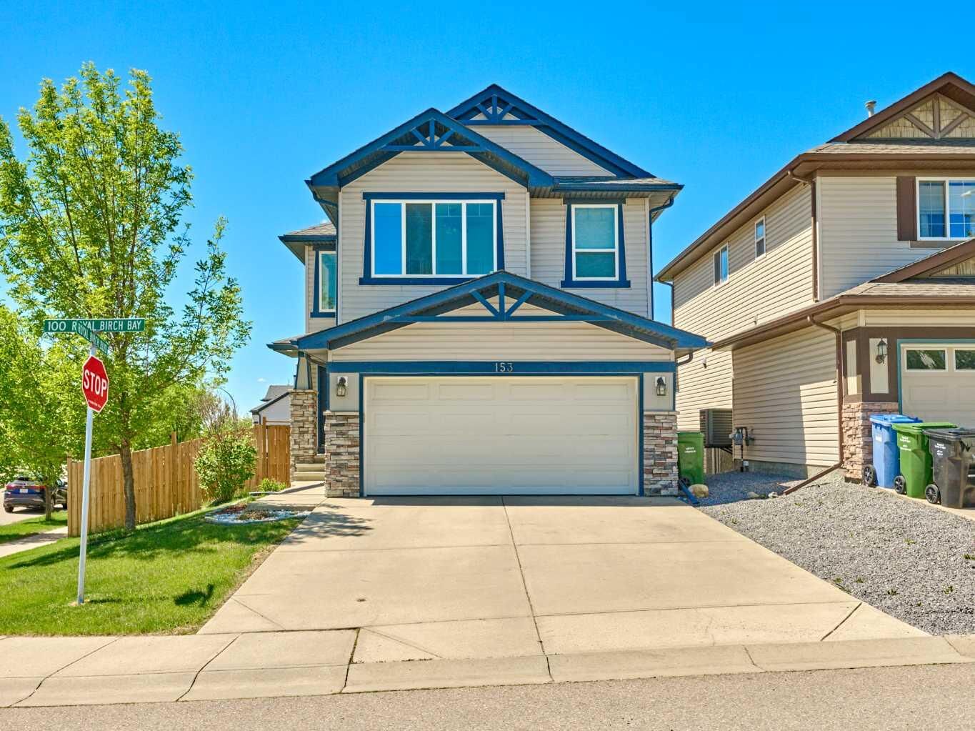 Property Photo:  153 Royal Birch Bay NW  AB T3G 5X6 