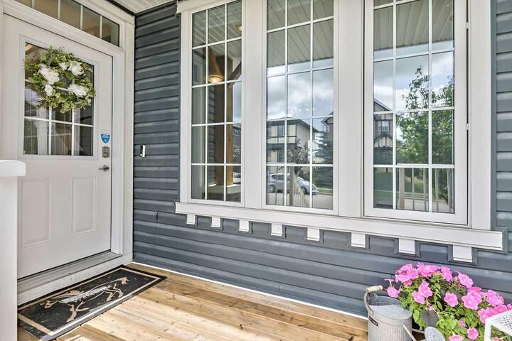 Property Photo:  59 Ravenskirk Heath SE  AB T4A 0K7 