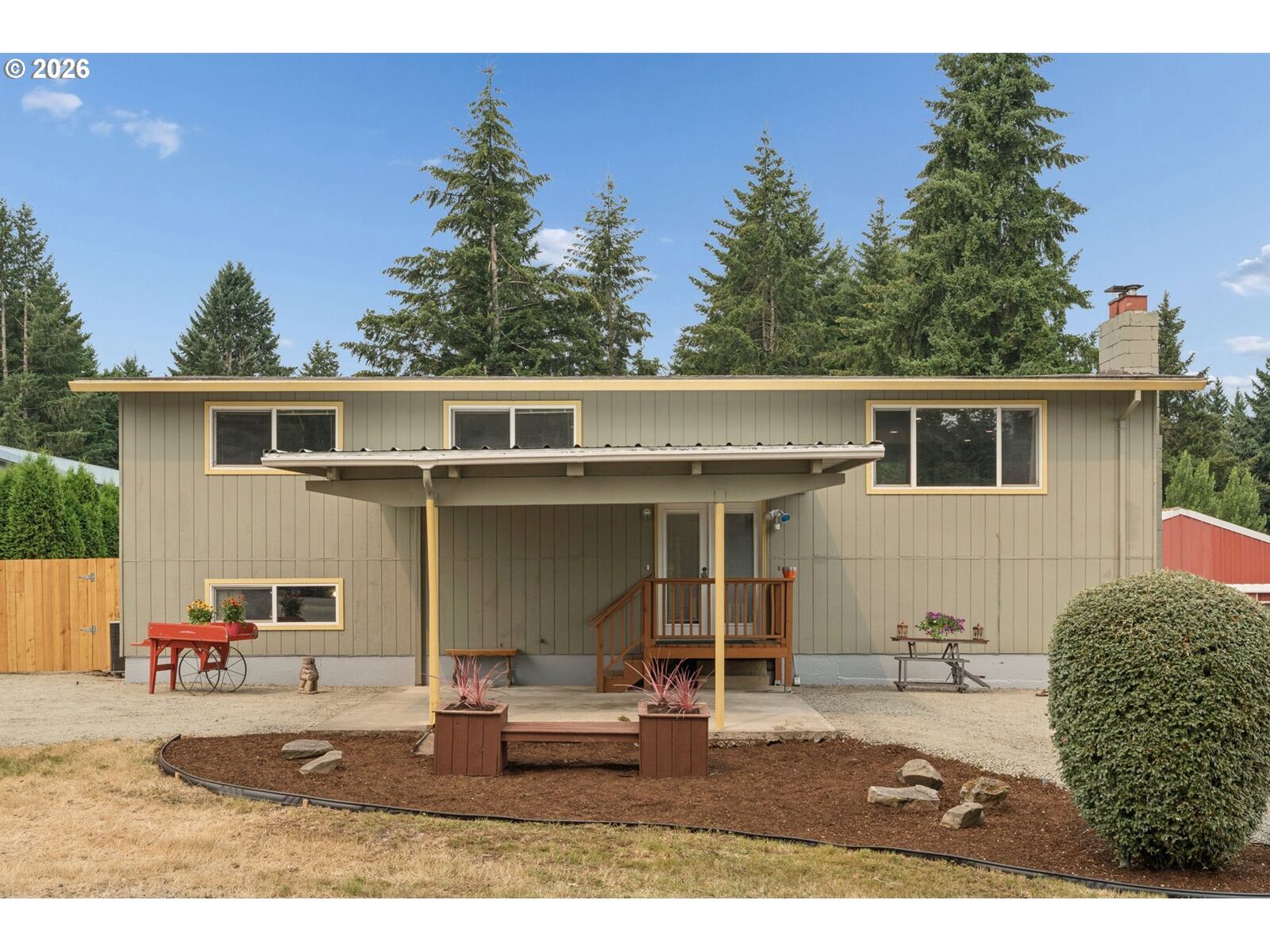 Property Photo: 17283 S Potter Rd OR 97045