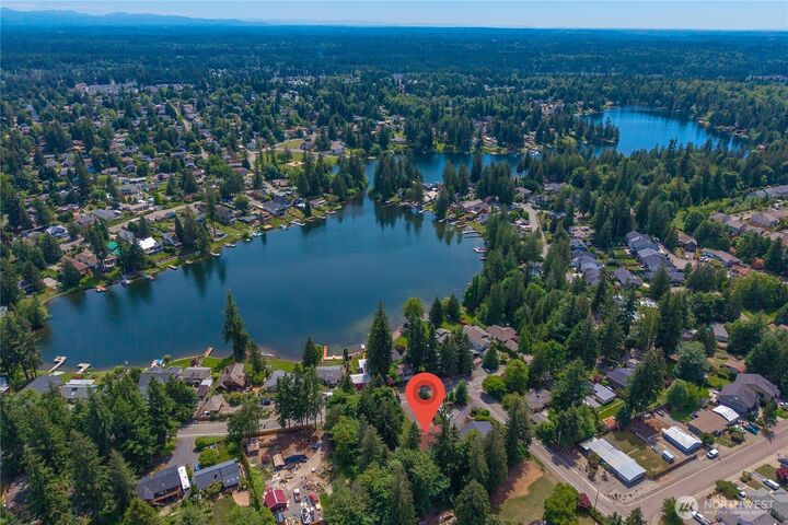 Property Photo: 21712 SE 259th Street WA 98038