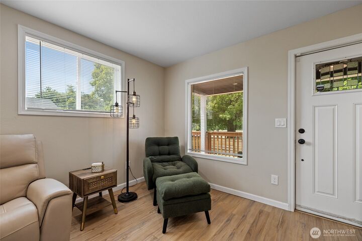 Property Photo:  2513 S Hosmer Street  WA 98405 