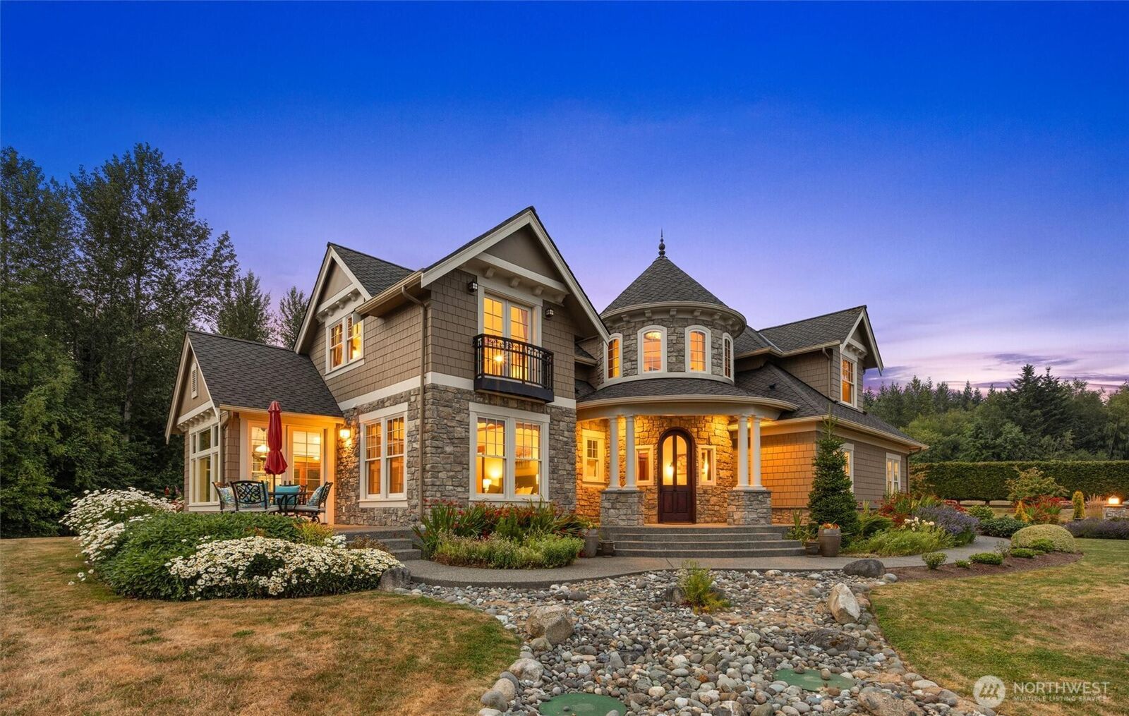 Property Photo: 31812 19th Drive NW WA 98292