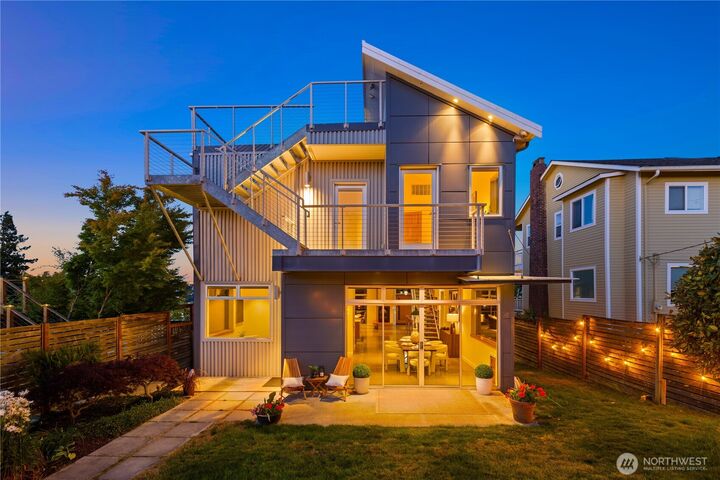 Property Photo:  3451  10th Avenue W  WA 98119 