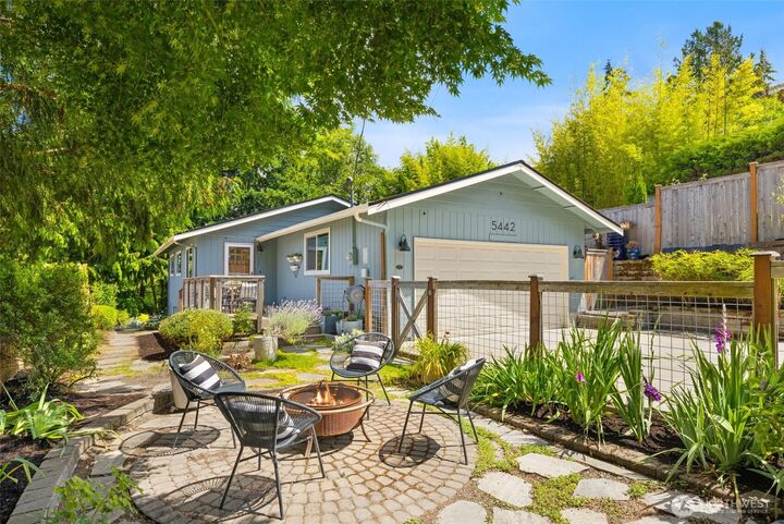Property Photo:  5442  30th Avenue SW  WA 98126 