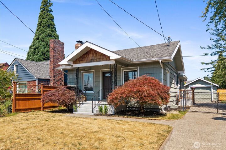 Property Photo:  3915 N 11th Street  WA 98406 