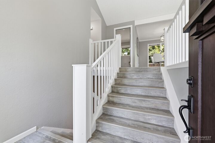 Property Photo:  9550  172nd Avenue NE  WA 98052 