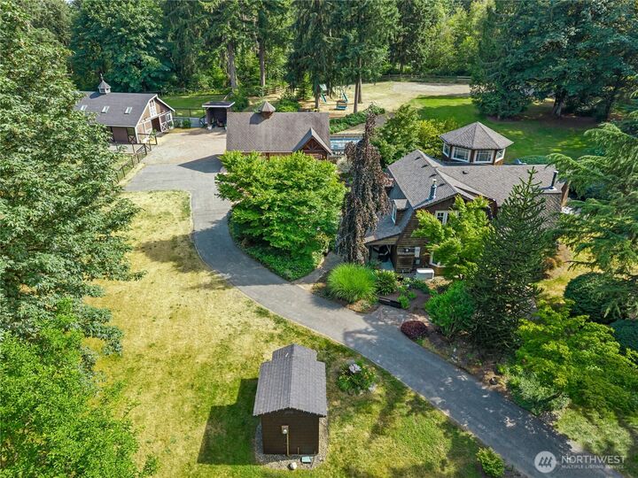 Property Photo: 17702 244th Avenue NE WA 98077
