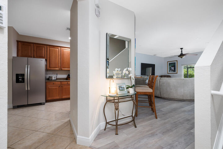 Property Photo:  1560 SE Sheffield Terrace 102  FL 34994 