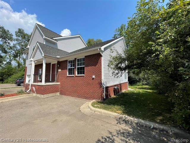 Property Photo: 2042 Decker Road MI 48390