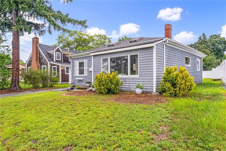 Property Photo:  26 Bowden Avenue  RI 02806 