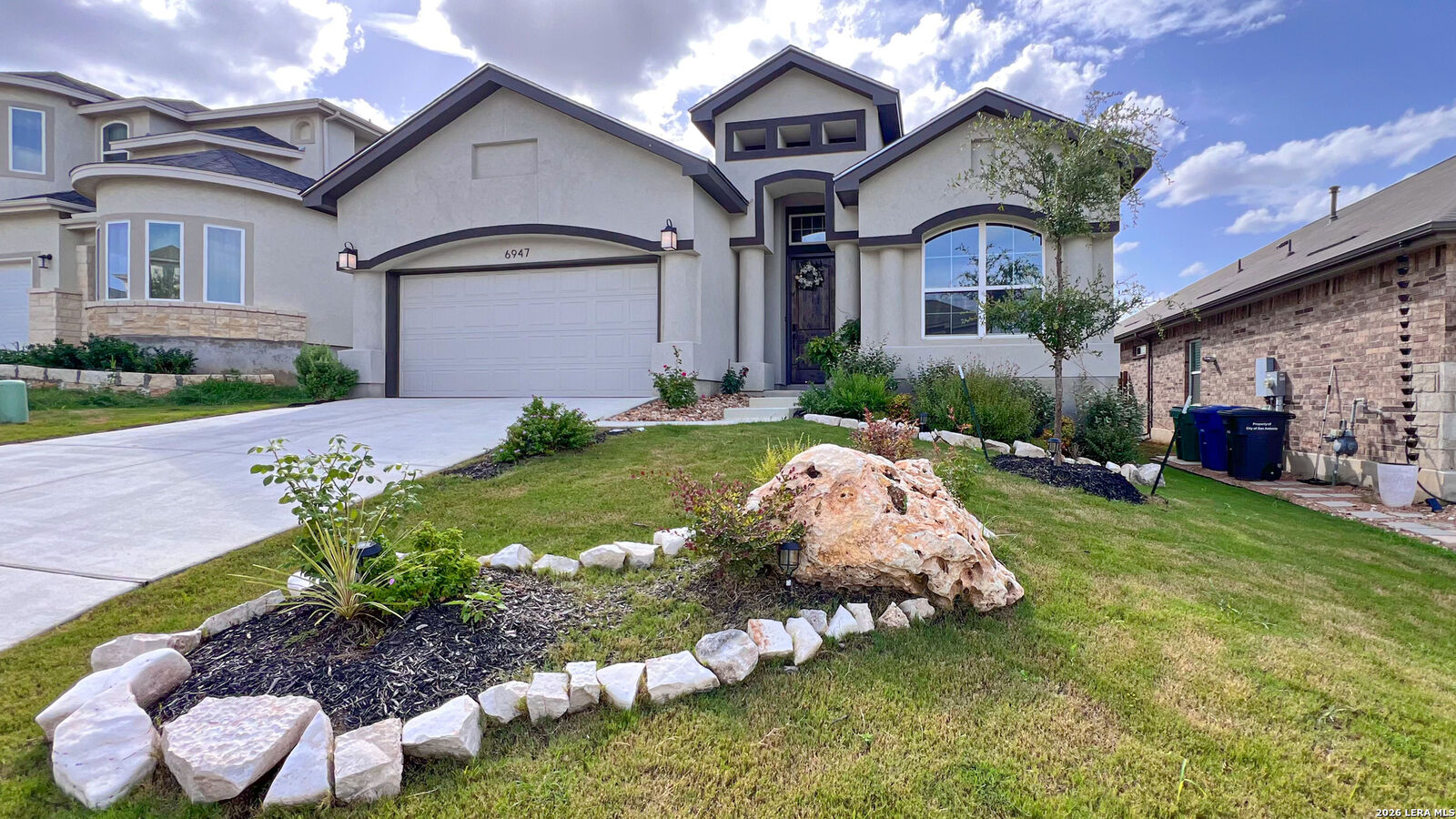 Property Photo: 6947 Comanche Cougar TX 78233