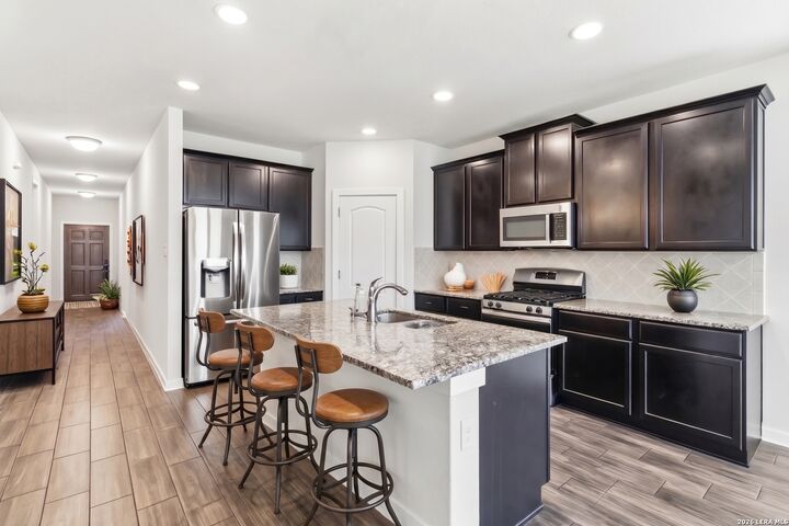 Property Photo:  10334 Francisco Way  TX 78109 