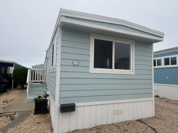 Property Photo:  253 2nd Avenue S37  CA 94044 