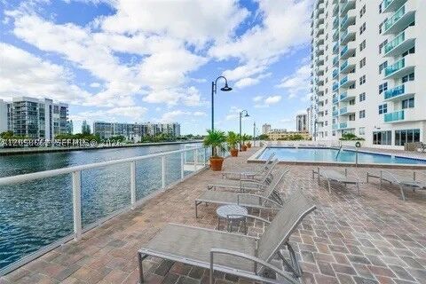 Property Photo:  3000 S Ocean Dr 518  FL 33019 