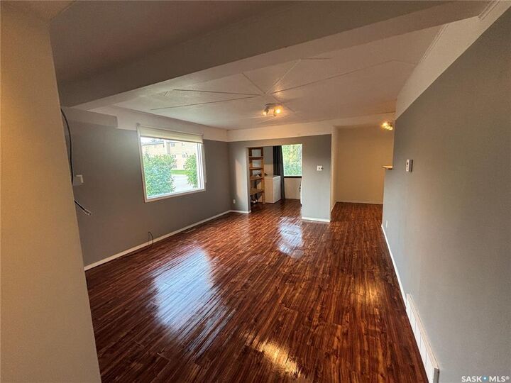 Property Photo:  501 4th Street W  SK S9X 1B9 