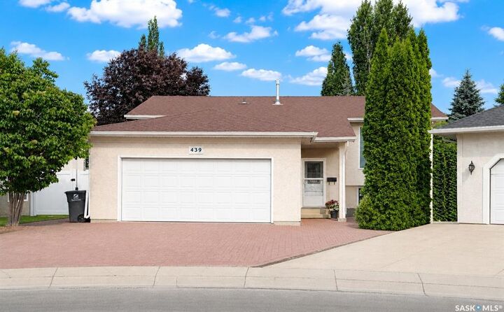 439 Fairbrother Court — photo 1