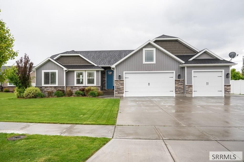 Property Photo:  5147 Adobe Drive  ID 83404 