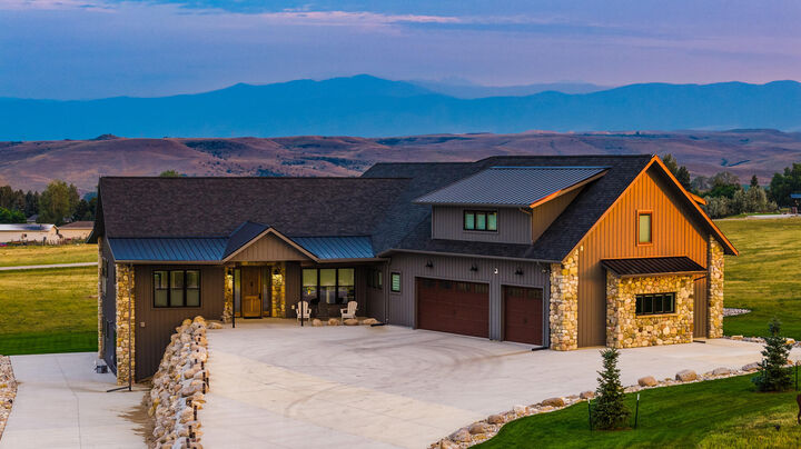 Property Photo:  84 Saddlecrest Drive  WY 82801 