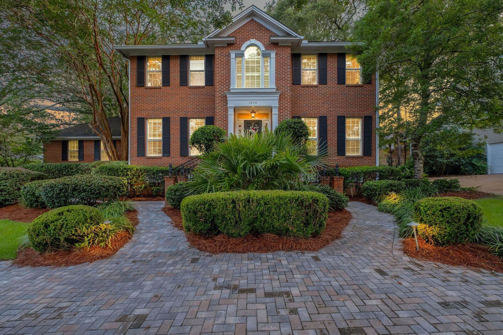 Property Photo:  1315 Peacefield Place  FL 32308 