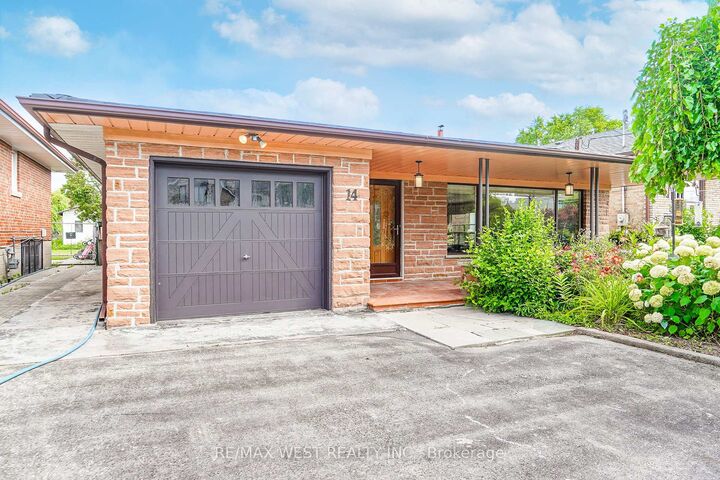 14 Model Avenue — photo 1