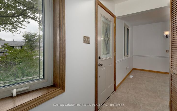 Property Photo:  55 Jena Crescent  ON N5V 1L3 
