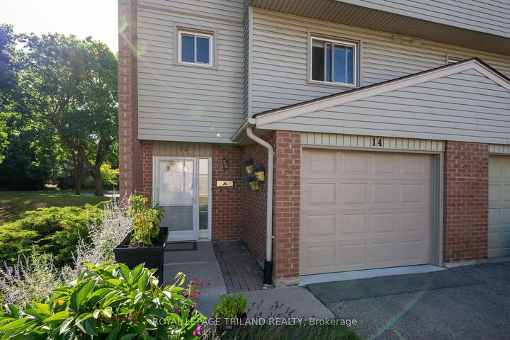 Property Photo:  300 Sandringham Crescent 14  ON N6C 5B4 