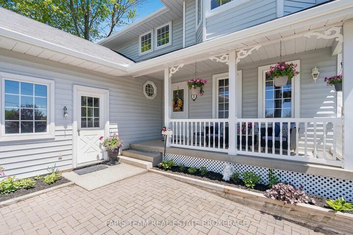 Property Photo: 1 Hallen Drive ON L9M 1G2