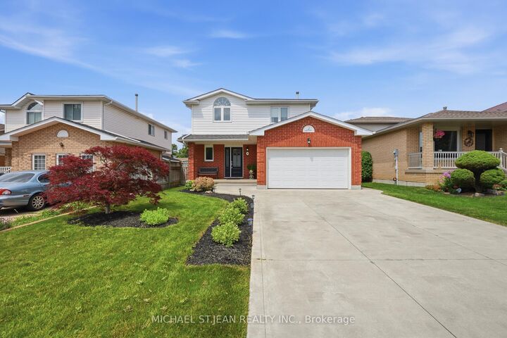 Property Photo: 31 Fano Drive ON L8W 3J7