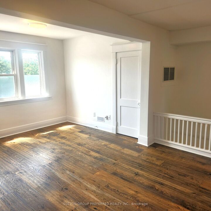 Property Photo: 312 Wharncliffe Road S Upper Unit ON N6J 2L7